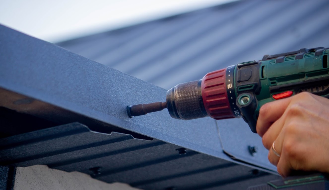 risks of DIY roofing