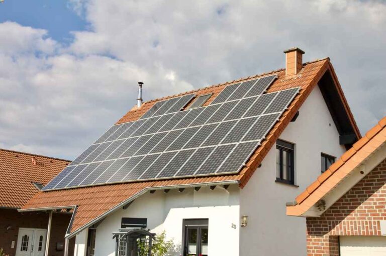 solar installation expert in Porter Ranch CA