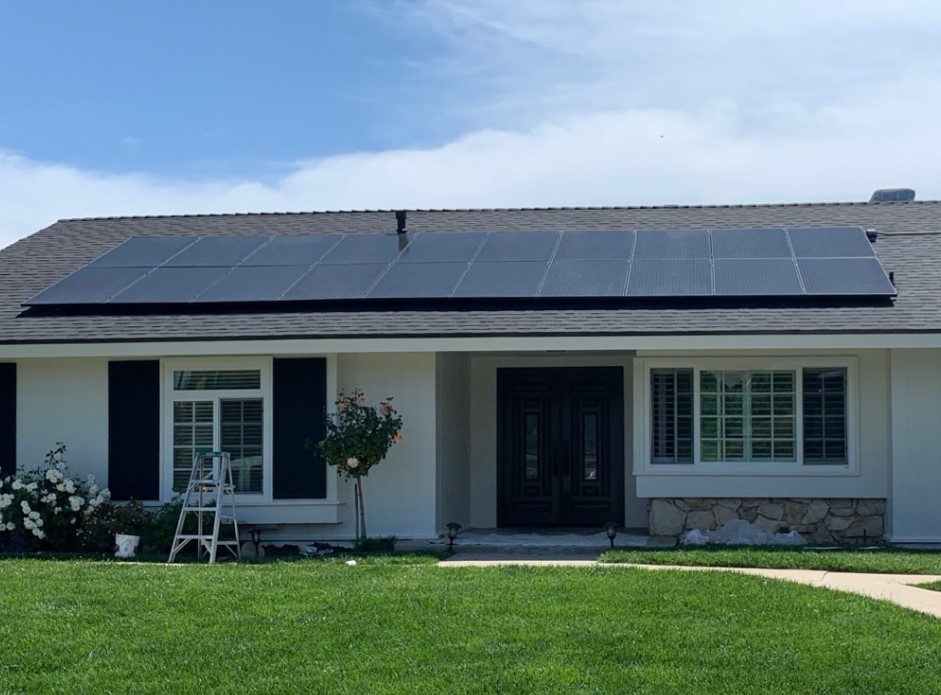 residential roof installation in San Fernando Valley, CA
